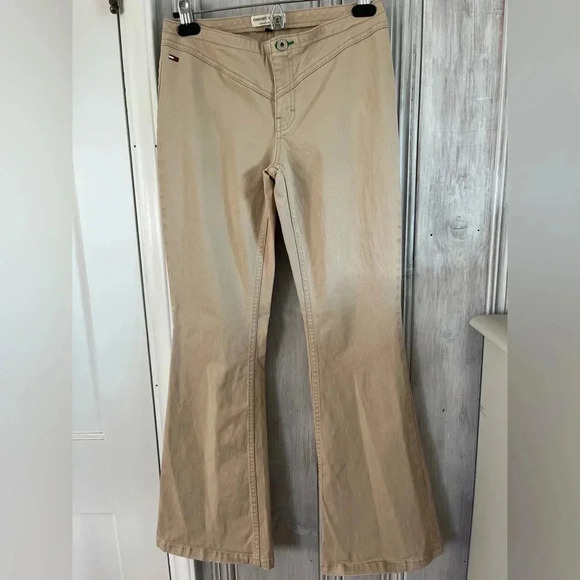Tommy Hilfiger Pants - Tommy Hilfiger Y2K Low Rise Flare Chino Khaki Pants 5 prep preppy 2000s neutral